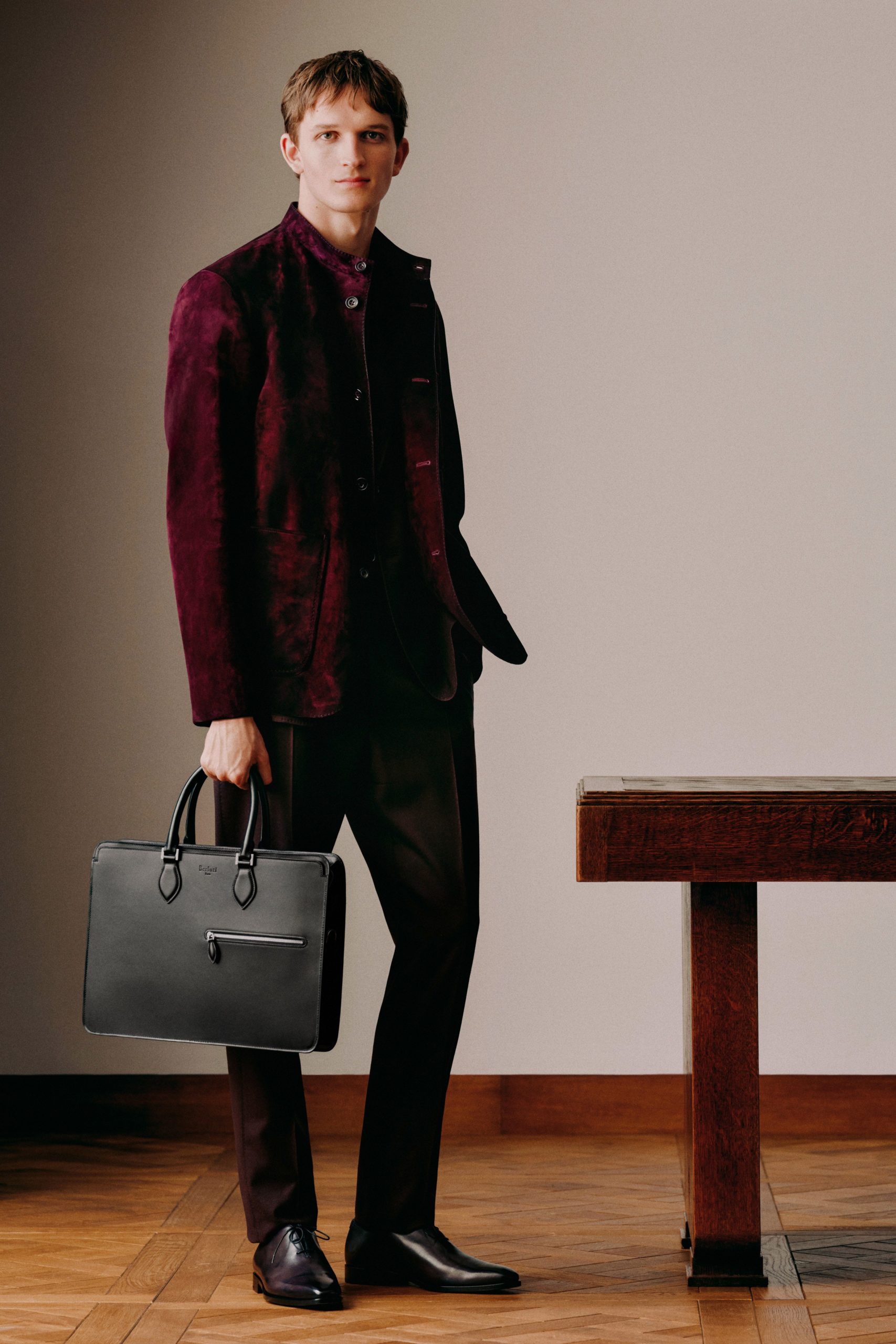 00001-berluti-fall-2025-menswear-credit-brand