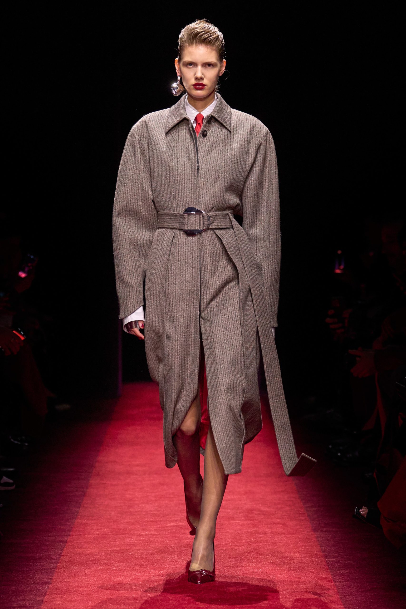 00001-ferrari-fall-2025-ready-to-wear-credit-gorunway-1