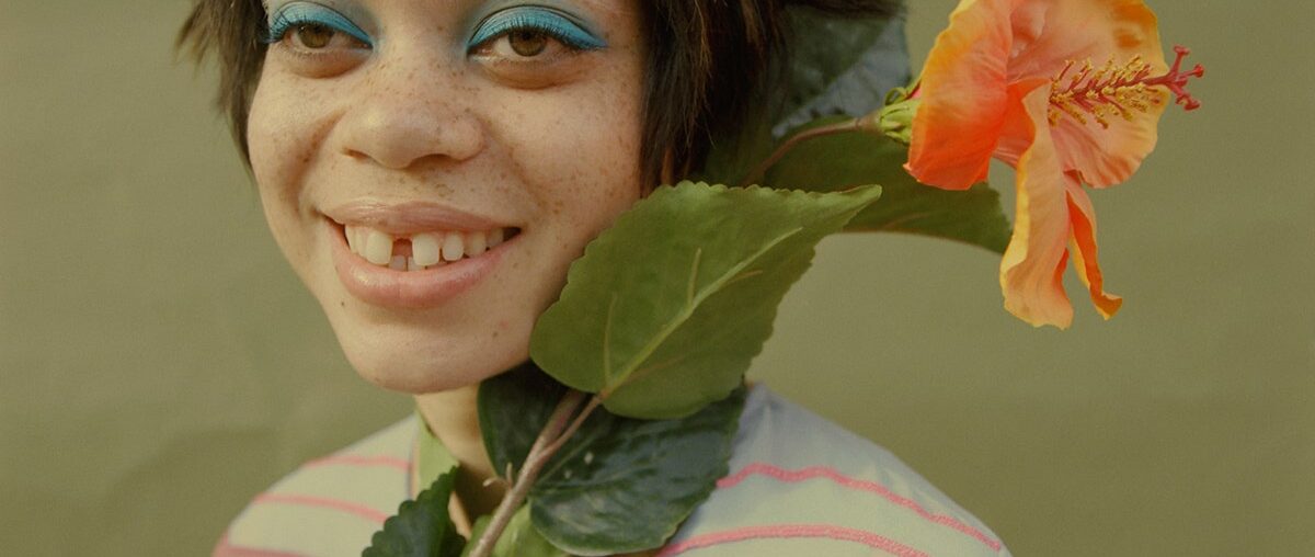 Ecco la traduzione del testo dall'inglese all'italiano:  

11 Fotografi di Moda che Stanno Cambiando le Regole dello Stile  

Ecco una versione fresca della tua richiesta—solo il testo riscritto, pulito e naturale:  

11 Fotografi di Moda che Stanno Modellando il Futuro dello Stile