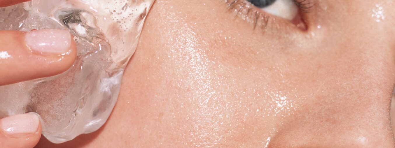 12 Best Ice Rollers to Instantly Reduce Puffiness and Redness