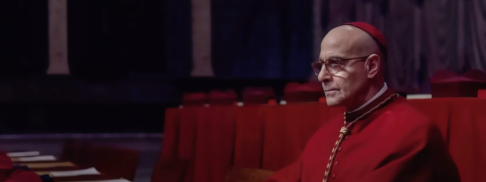 Onde Assistir 'Conclave' — e Como Ele se Compara ao Processo Real de Eleição Papal  
  

*Nota: "Conclave" pode ser mantido em itálico ou entre aspas, conforme o estilo editorial. A expressão "stacks up against" foi traduzida como "se compara a", mas também poderia ser "se equipara a" ou "se mede com", dependendo do tom desejado. Ajustes sutis foram feitos para adaptar ao português, como a omissão de "processo" no segundo título por fluidez.*