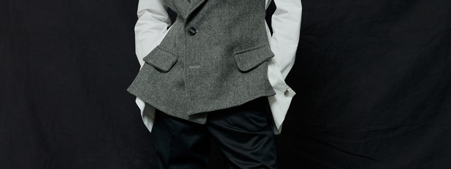 Carlota Barrera's Fall 2025 collection for Spain