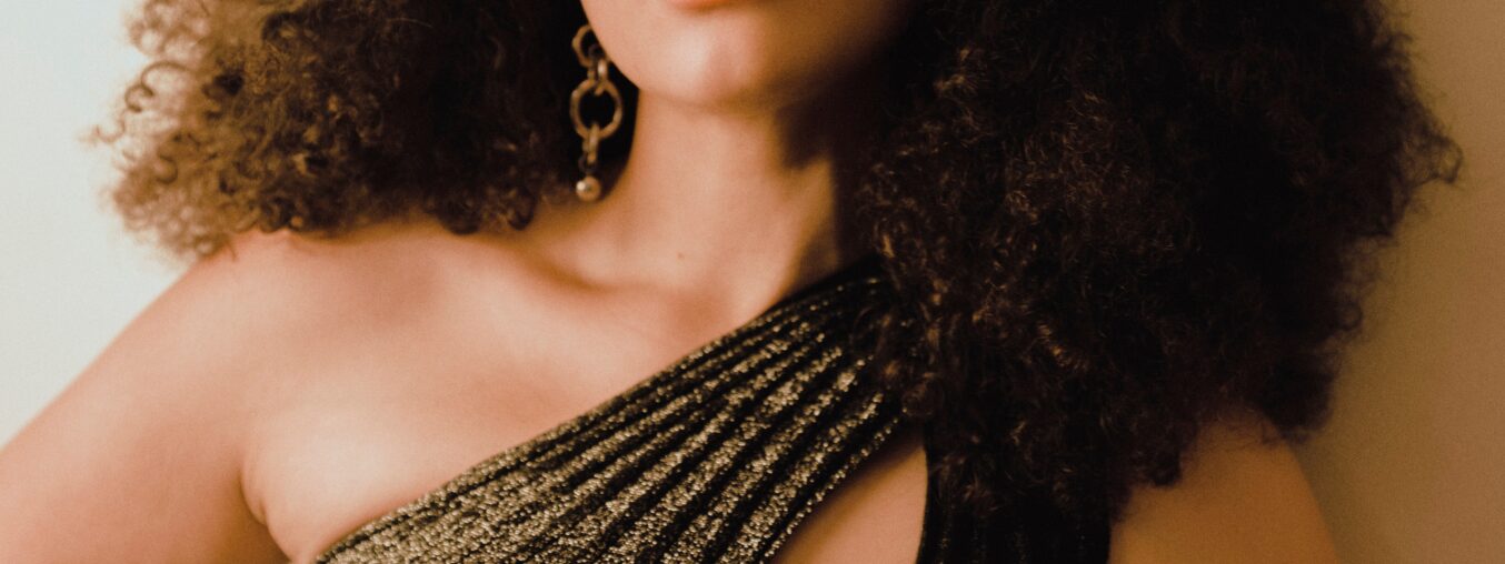 The best mousse for curly hair brings life back to flat, lifeless curls.