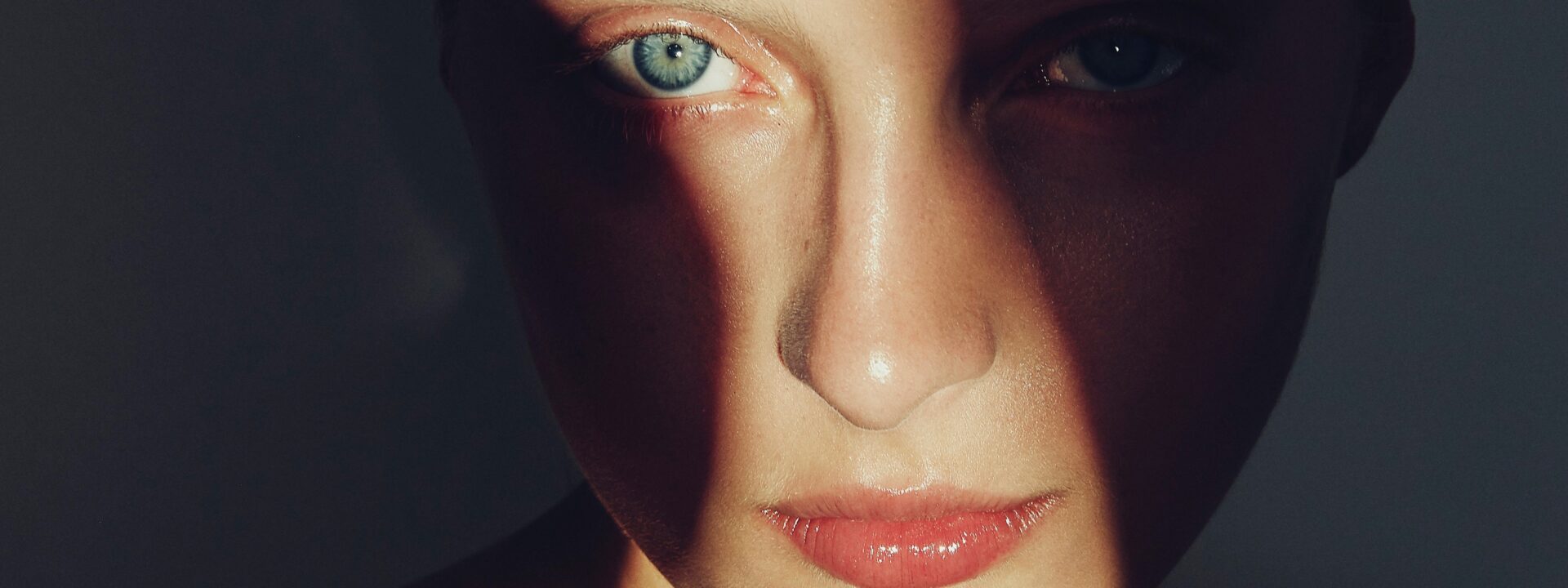 The Omnilux Contour Face Mask is a powerful red light therapy device.