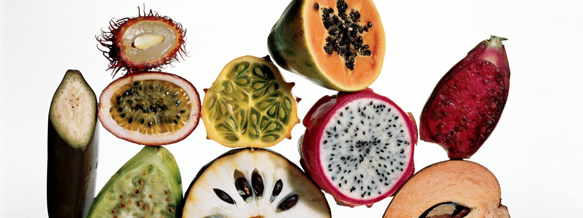 Here are 9 fiber-packed foods that can boost your gut health and help you live longer:  

1.
