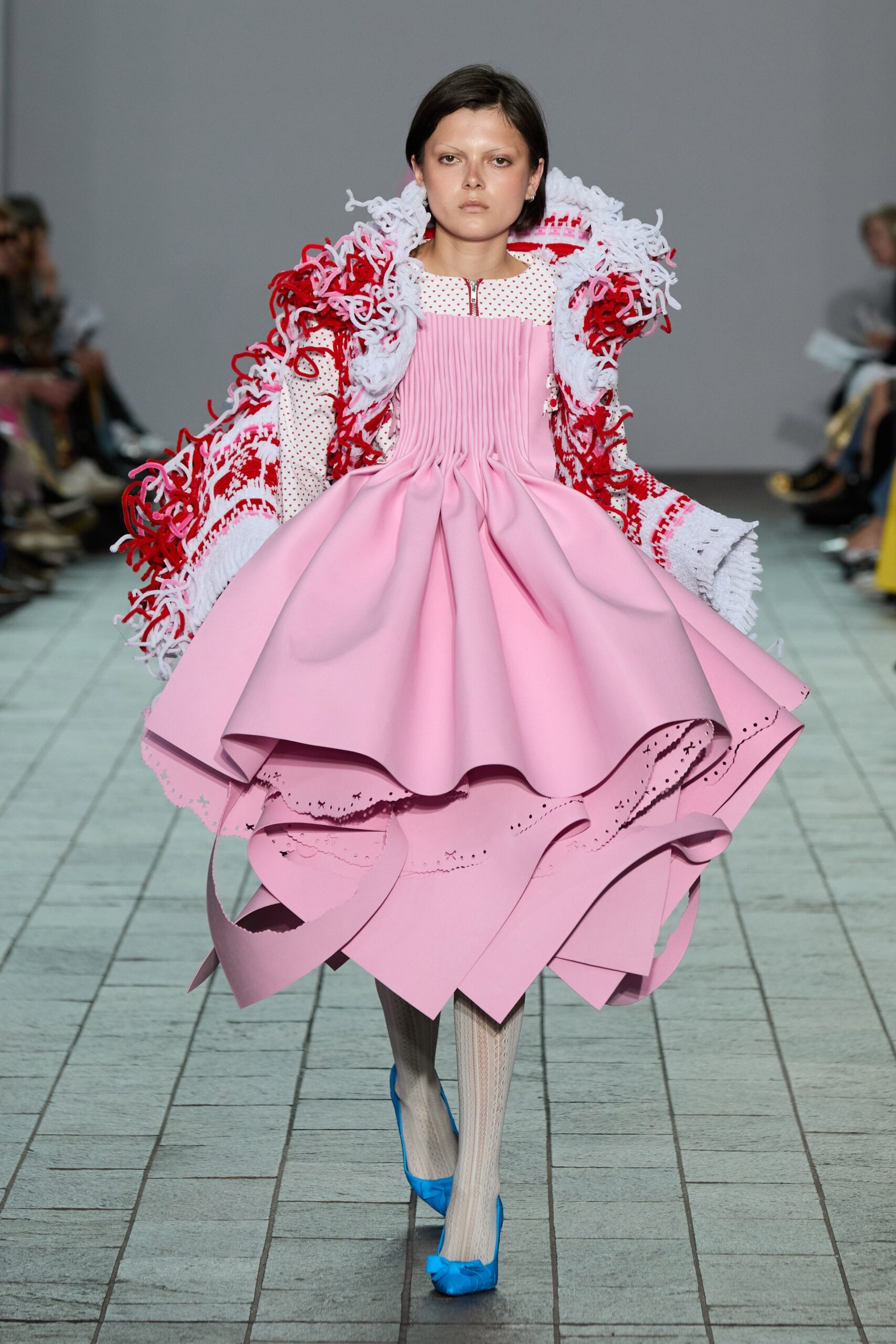 00001-central-saint-martins-ba-fall-2025-ready-to-wear-credit-brand-designer-izzy-dickens