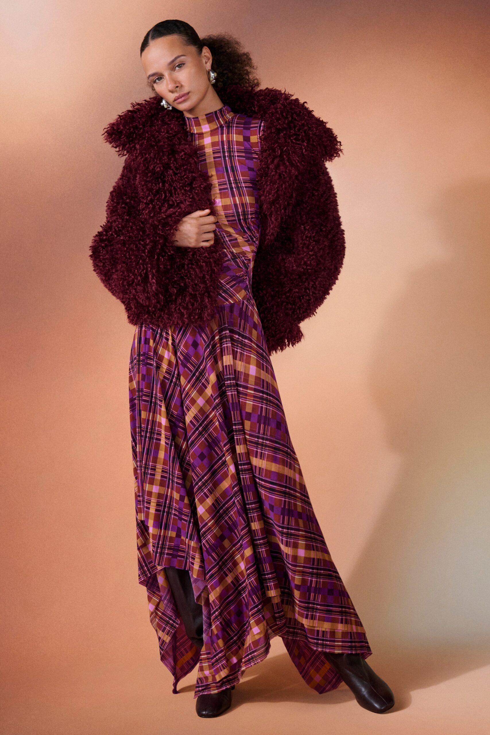 00001-diane-von-furstenberg-fall-2025-ready-to-wear-credit-brand