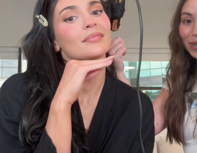 Kylie Jenner Reveals Her Voluminous Hair Secrets in New Tutorial