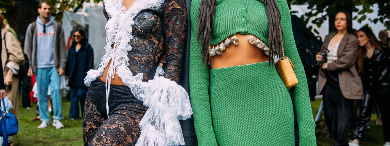 Your Go-To Guide for Nailing Copenhagen Street Style This Summer  

Copenhagen summers call for effortless, cool-girl vibes. Think breezy linen dresses, tailored shorts with relaxed tees, and