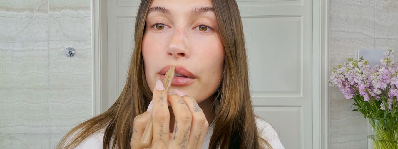 Hailey Bieber's beauty routine is simple with just 8 steps.