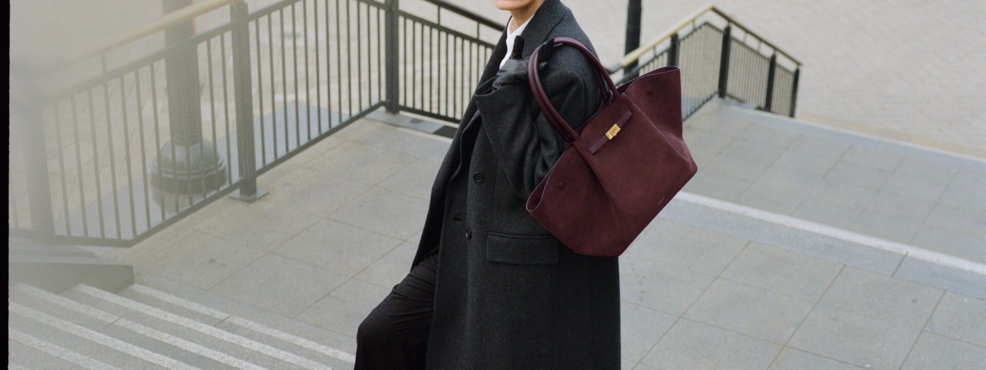 54 Stylish and Functional Work Bags for Women