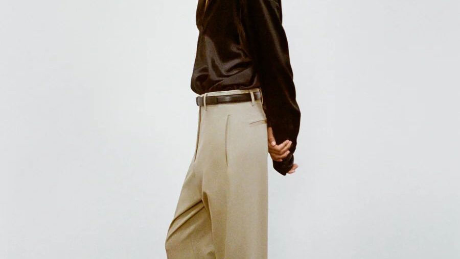 12 Essentials for the Perfect Minimalist Fall Wardrobe