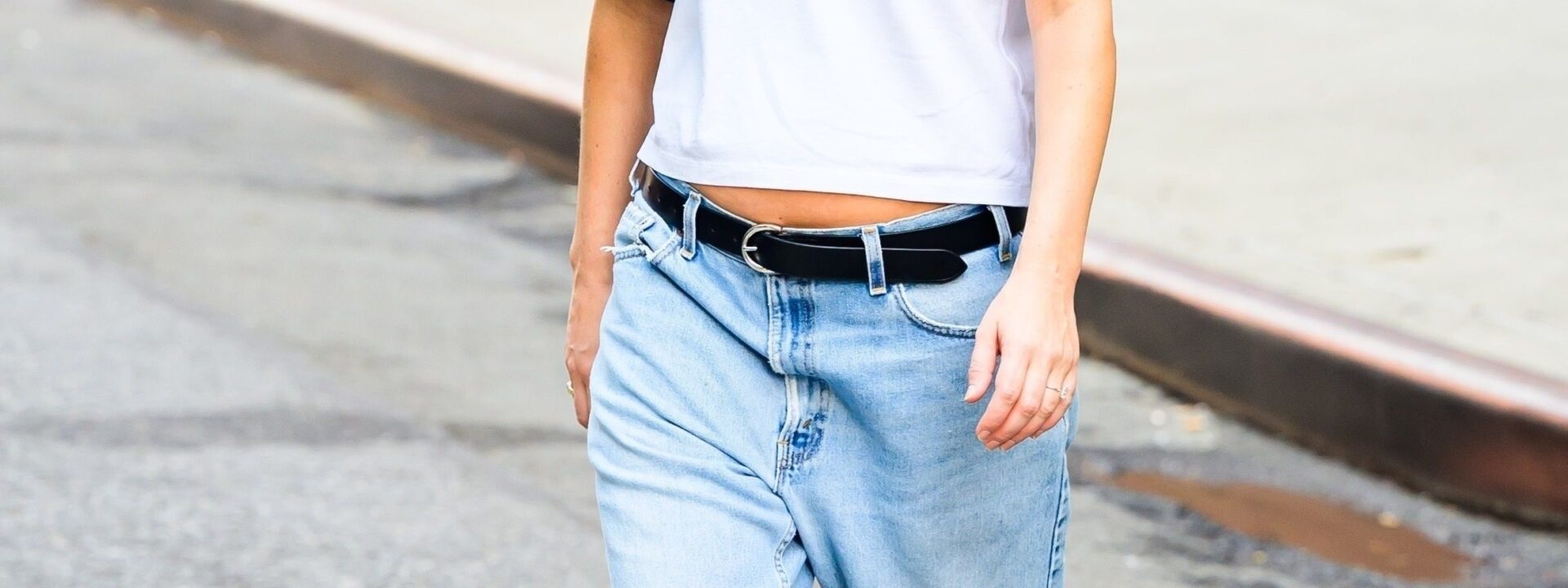 Jennifer Lawrence Brings Back Ripped Jeans