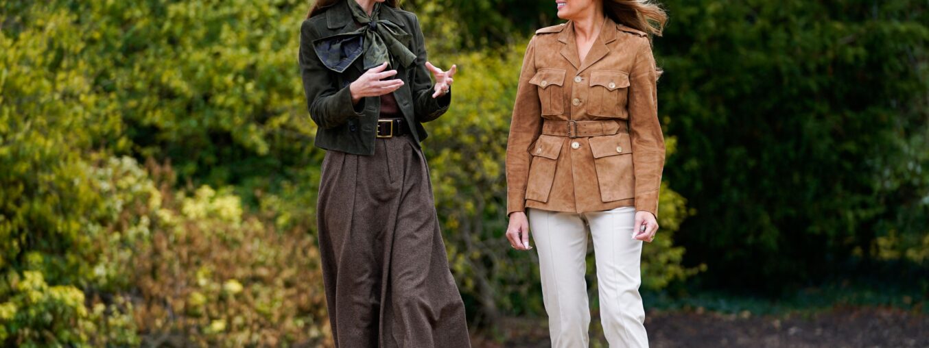 Kate Middleton's midi skirt and brown suede boots are the ideal fall fashion choice.