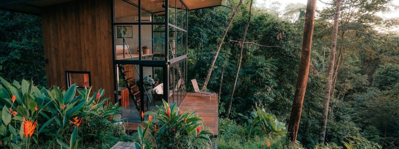 Top 15 Airbnbs in Costa Rica: Cabins in Monteverde and Beachfront Rentals in Nosara