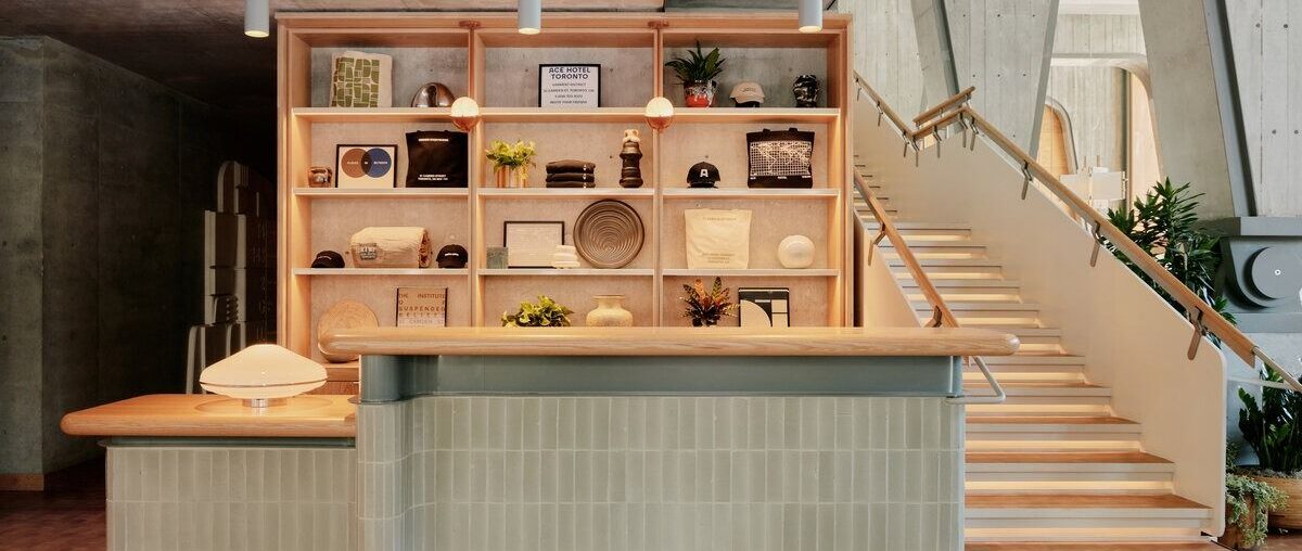 Discover Toronto's Top 12 Hotels for a Stylish Urban Getaway