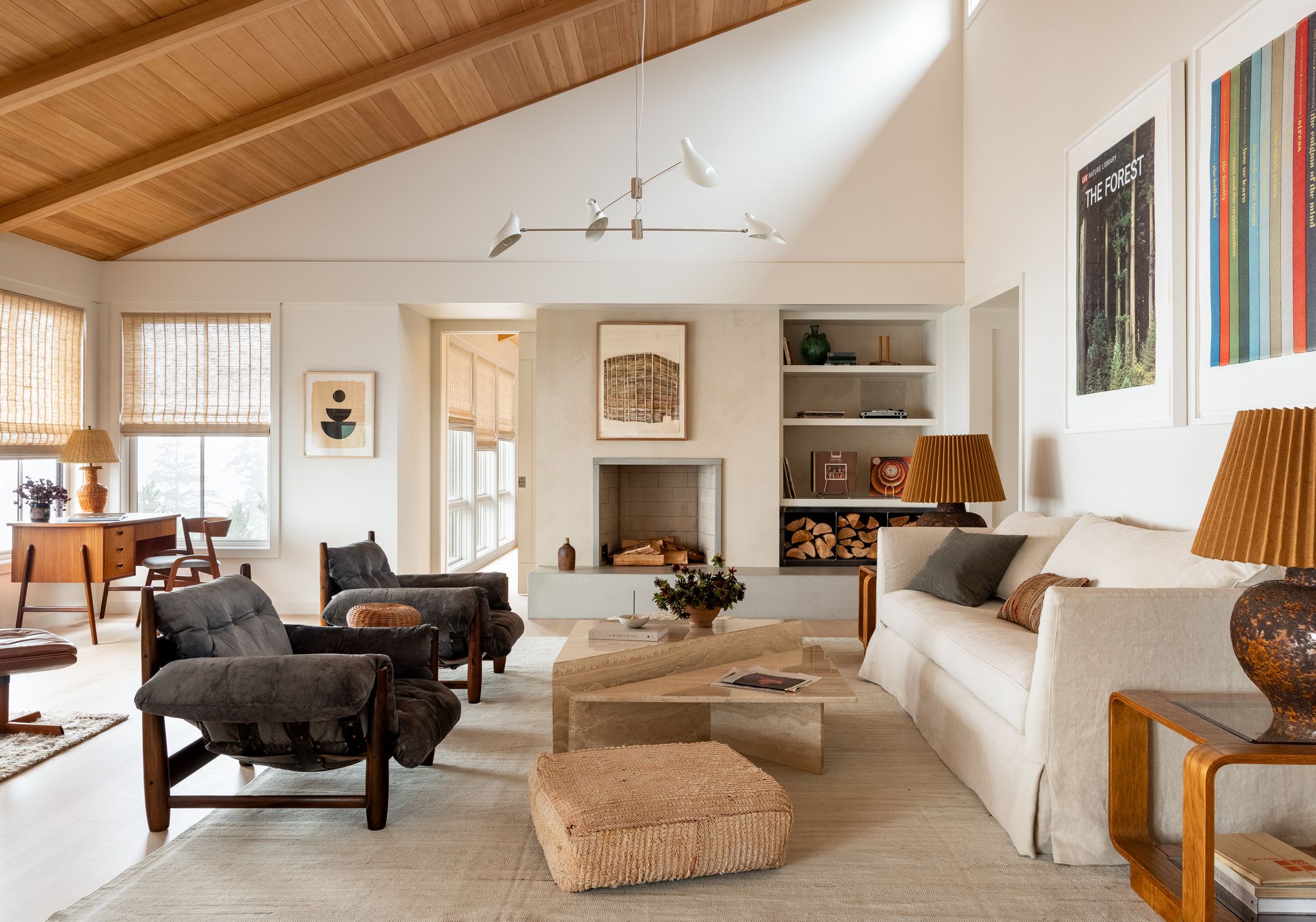 Anne20McDonald20Design20-20Cisco20sofa20-20courtesy20of20Haris20Kenjar