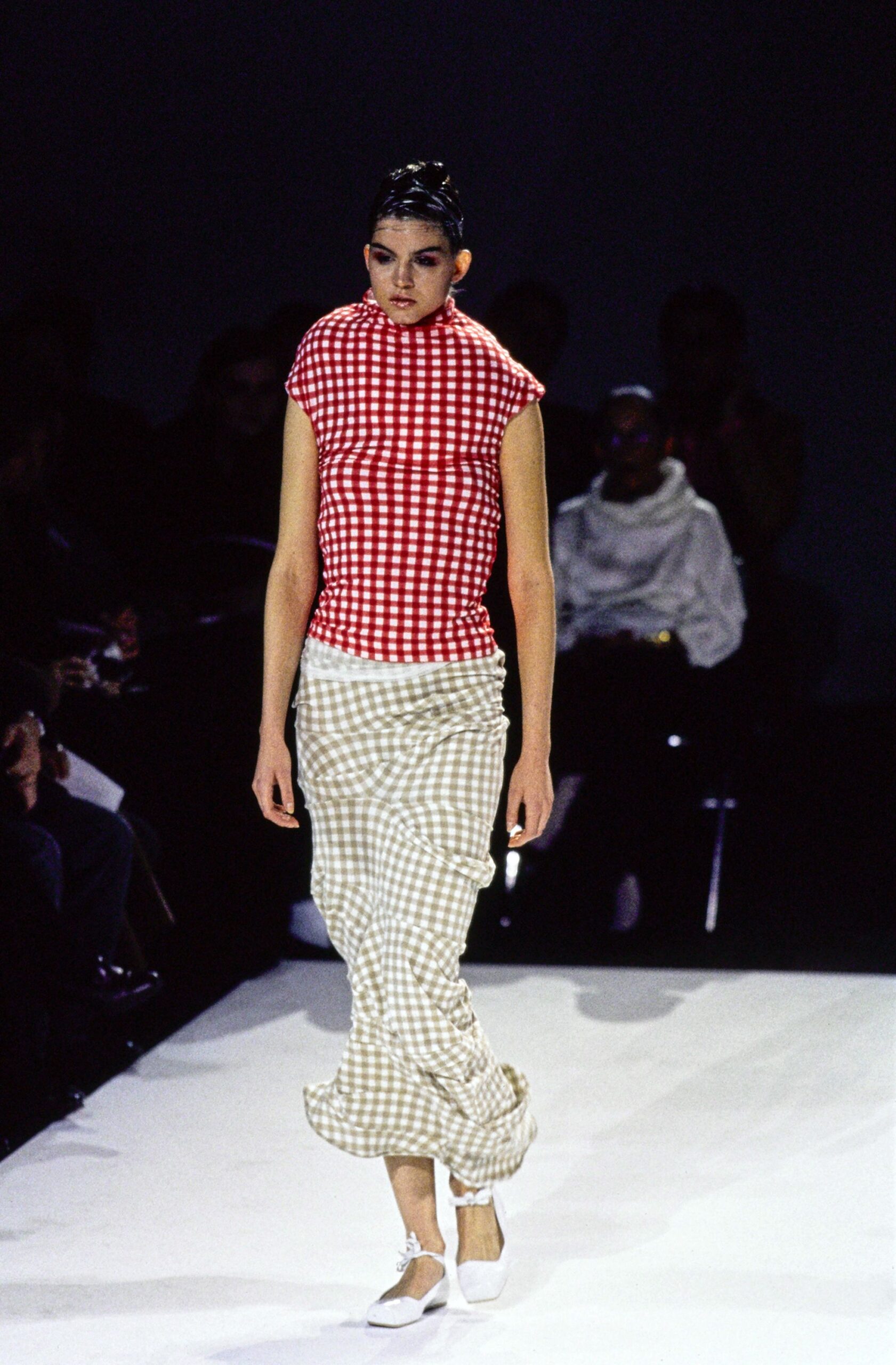 COMME-DES-GARCONS-SPRING-1997-RTW-06