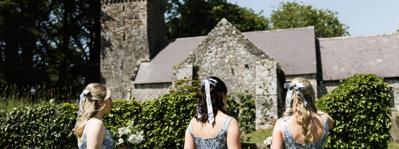 Top 37 Bridesmaid Hairstyles: From Soft Waves to Timeless Chignons