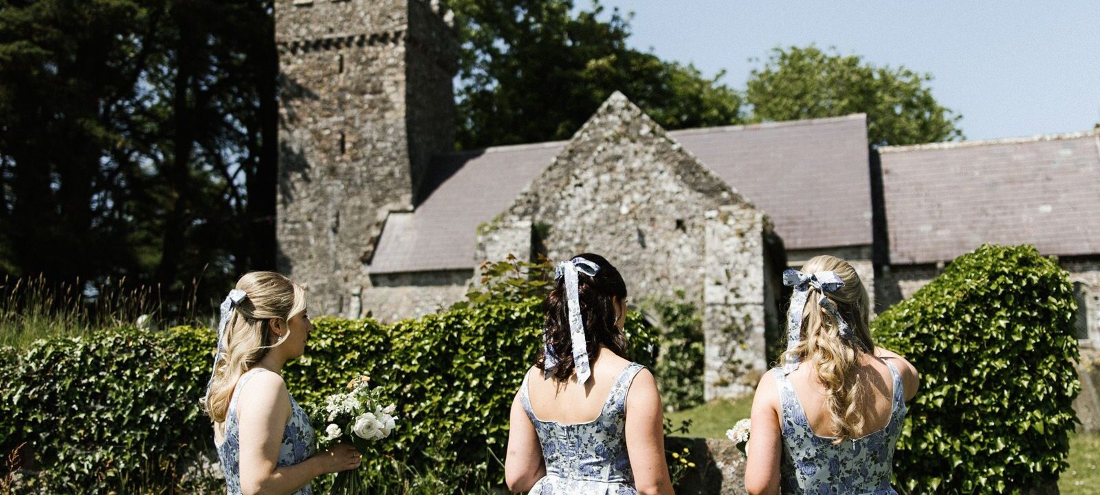 Top 37 Bridesmaid Hairstyles: From Soft Waves to Timeless Chignons