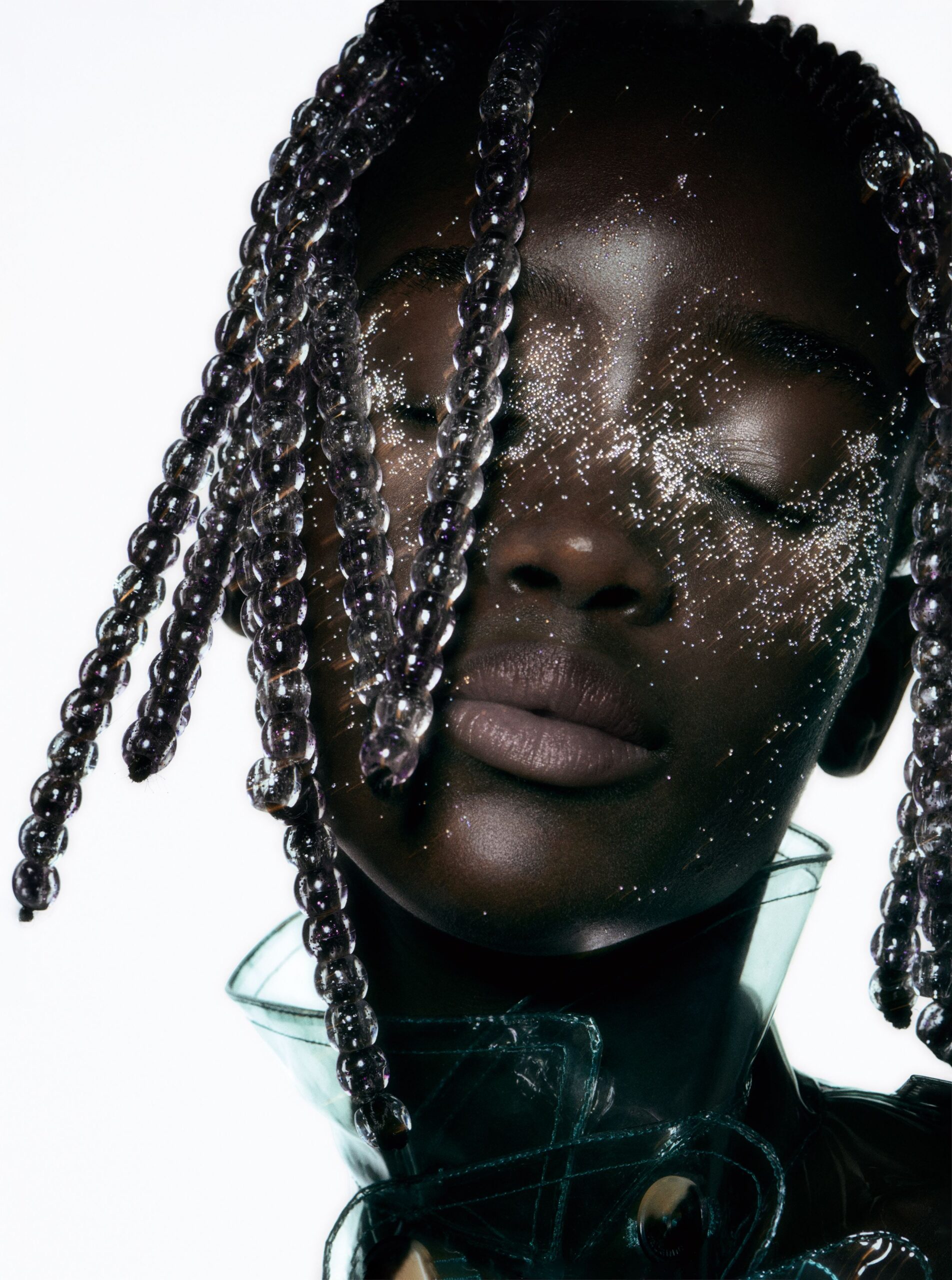 VO1125_FOB_PartyGirl_01