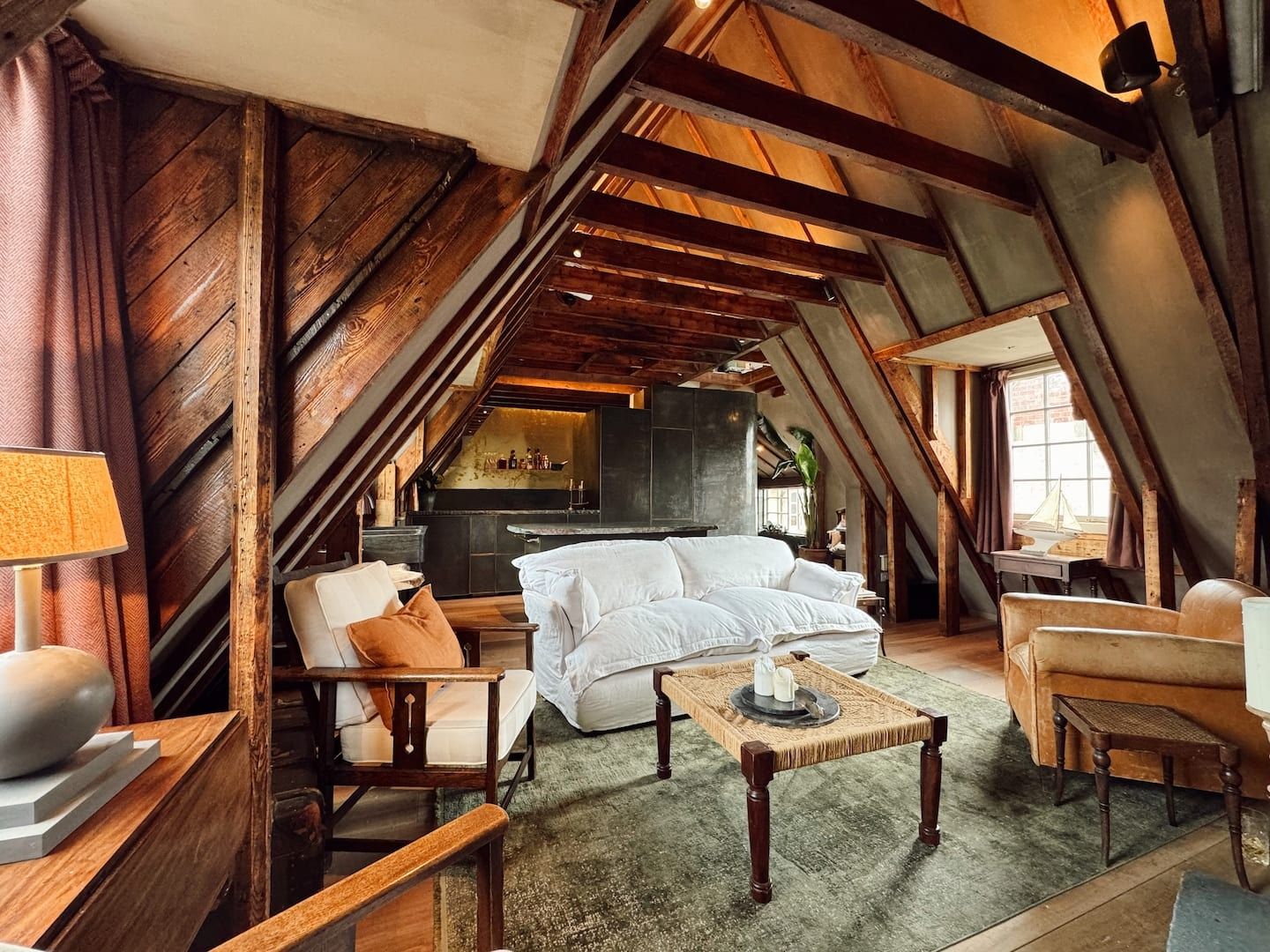 d80460e7-82d7-4b43-b524-3c2d8caa