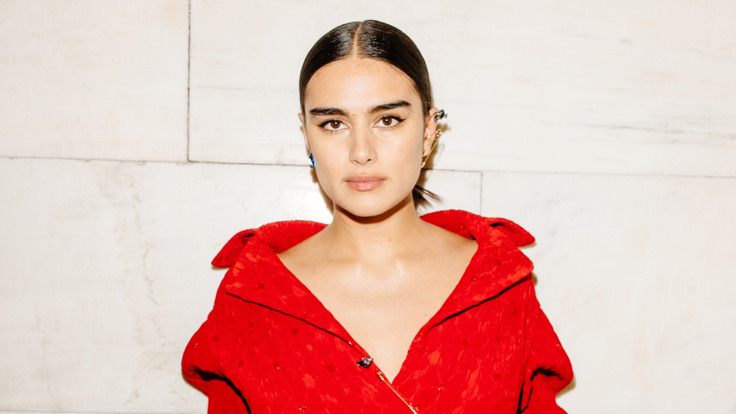 nyfw_f23_backstage_tory_hunter_abrams_005-4