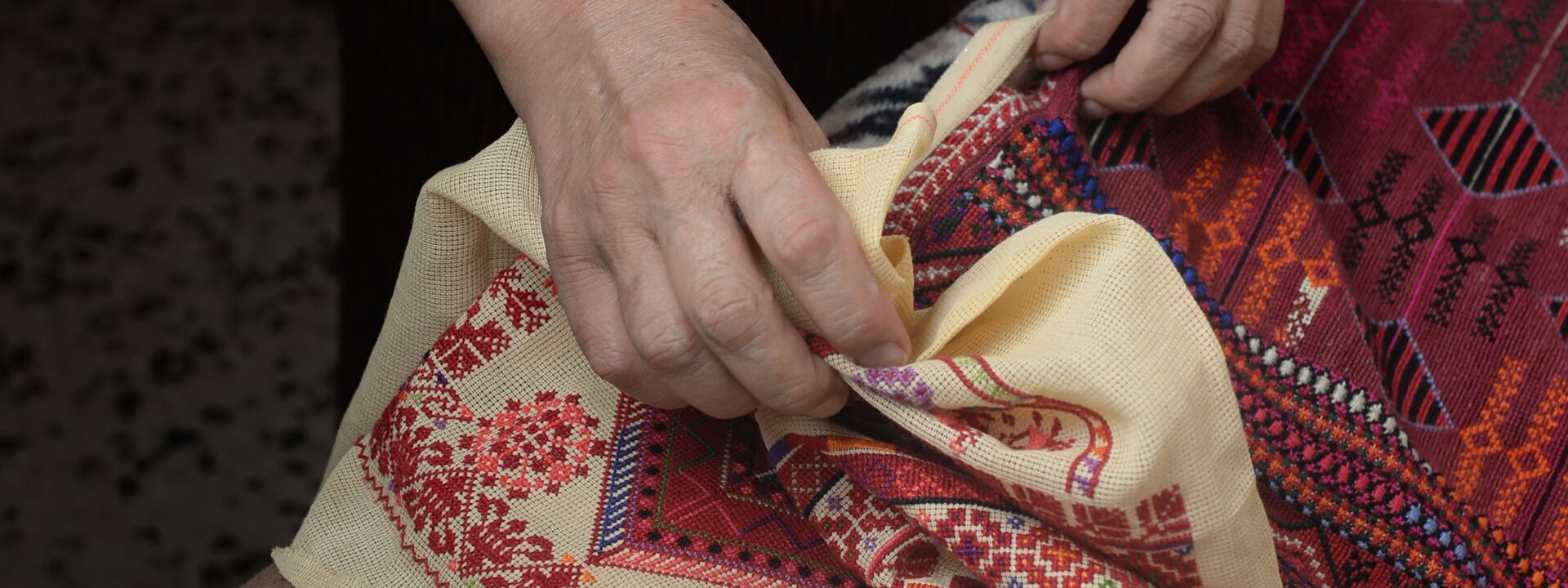 Palestinian Refugee Women in Lebanon Keep Embroidery Traditions Alive