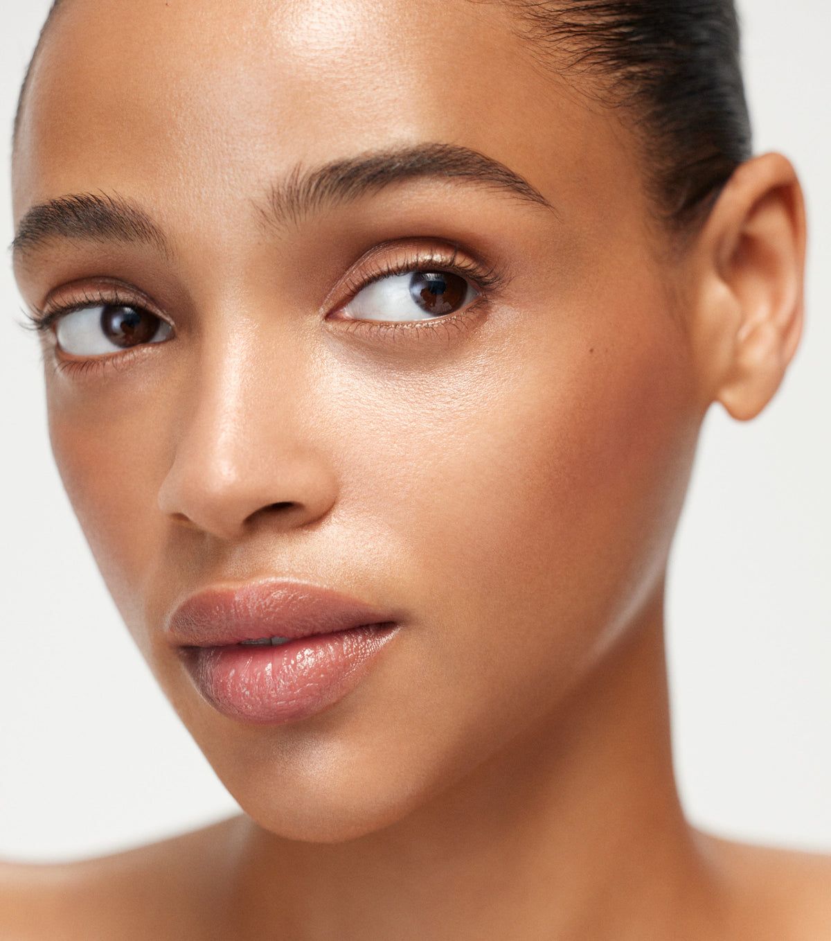 Liquid-Super-Loaded_810102033482_04_PeauDeRose_b1e8da5f-2df8-4131-96ce-54a66ba74539