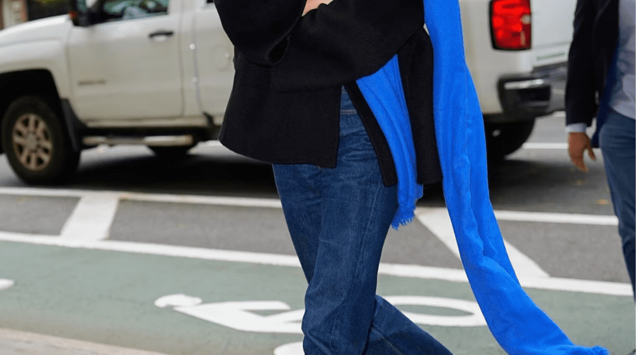 How to Wear Ballet Flats in Winter