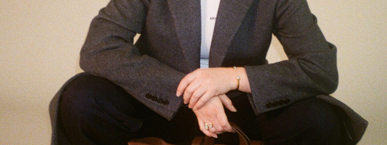 Can we create an outfit with a fully traceable supply chain?