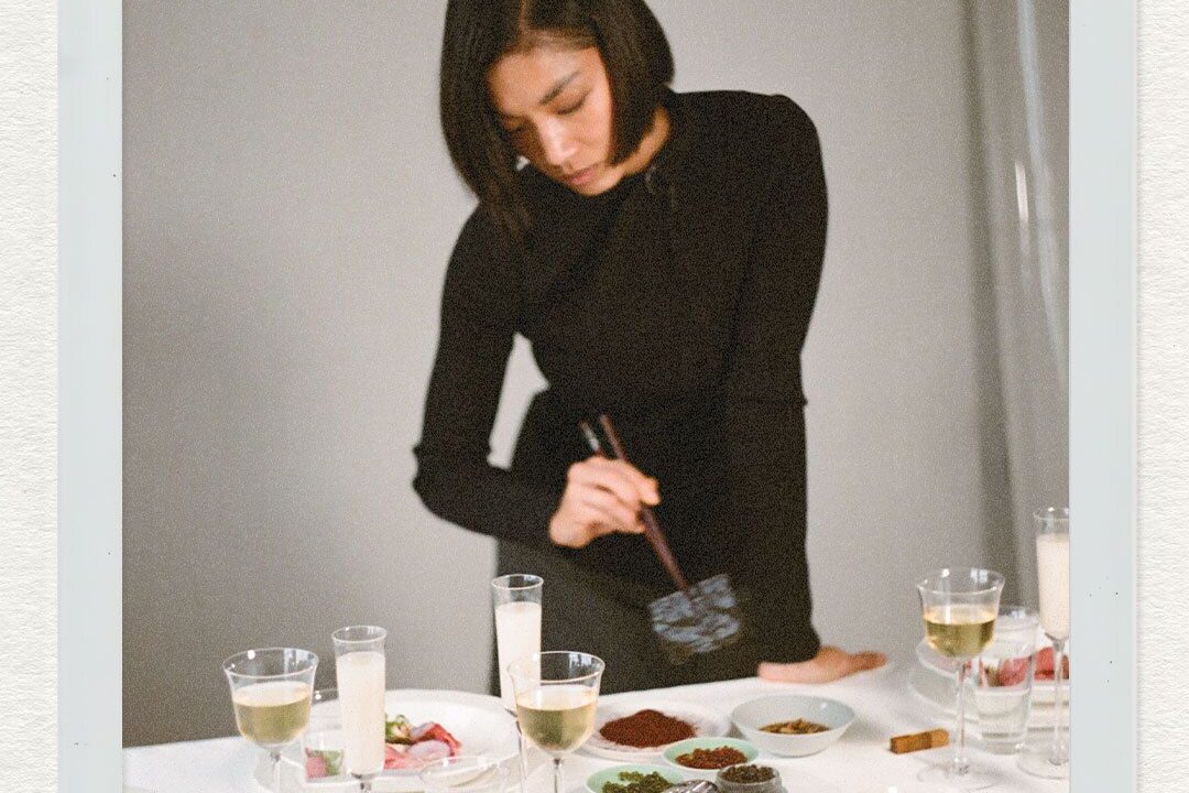 À Table: A Minimalist Communal Table by Imogen Kwok