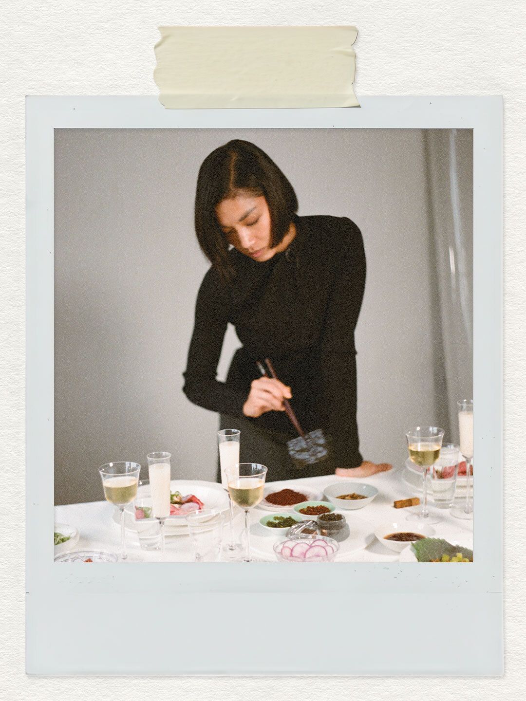 122225_v2_hostingseries