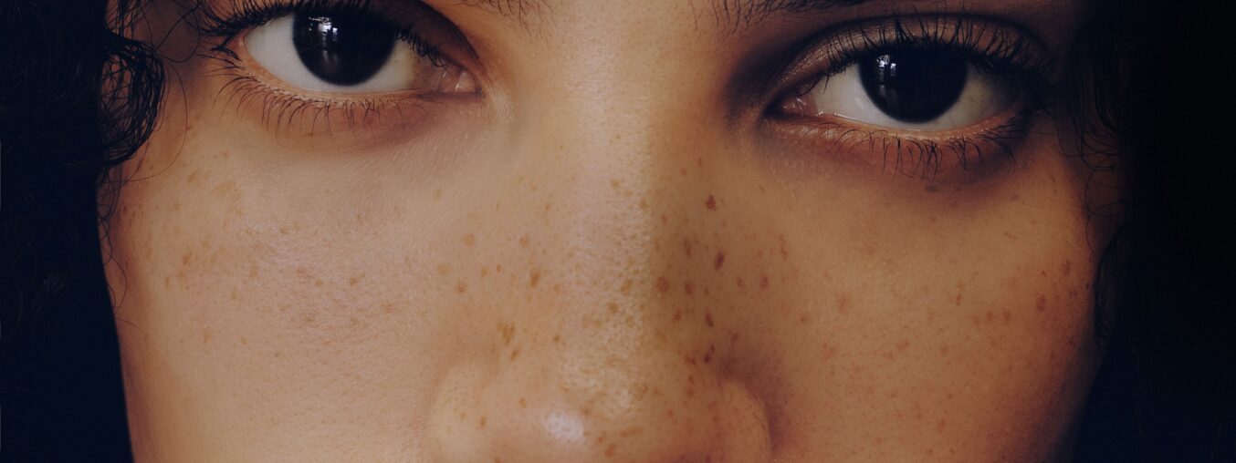 Your Complete Guide to the New Armani Luminous Silk Foundation