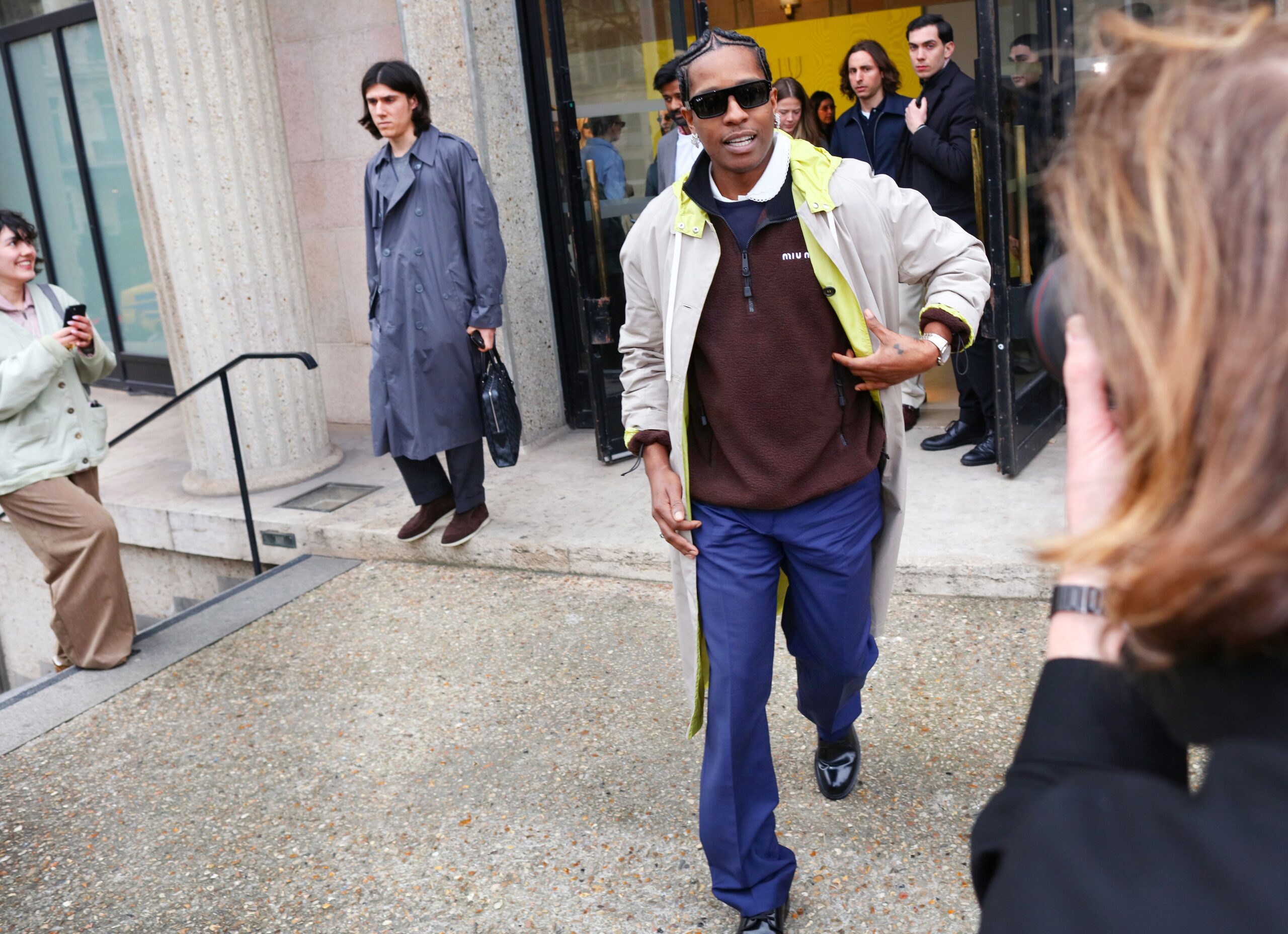 PFW_FW25_STREET20STYLE_DAY8PHILOH_02