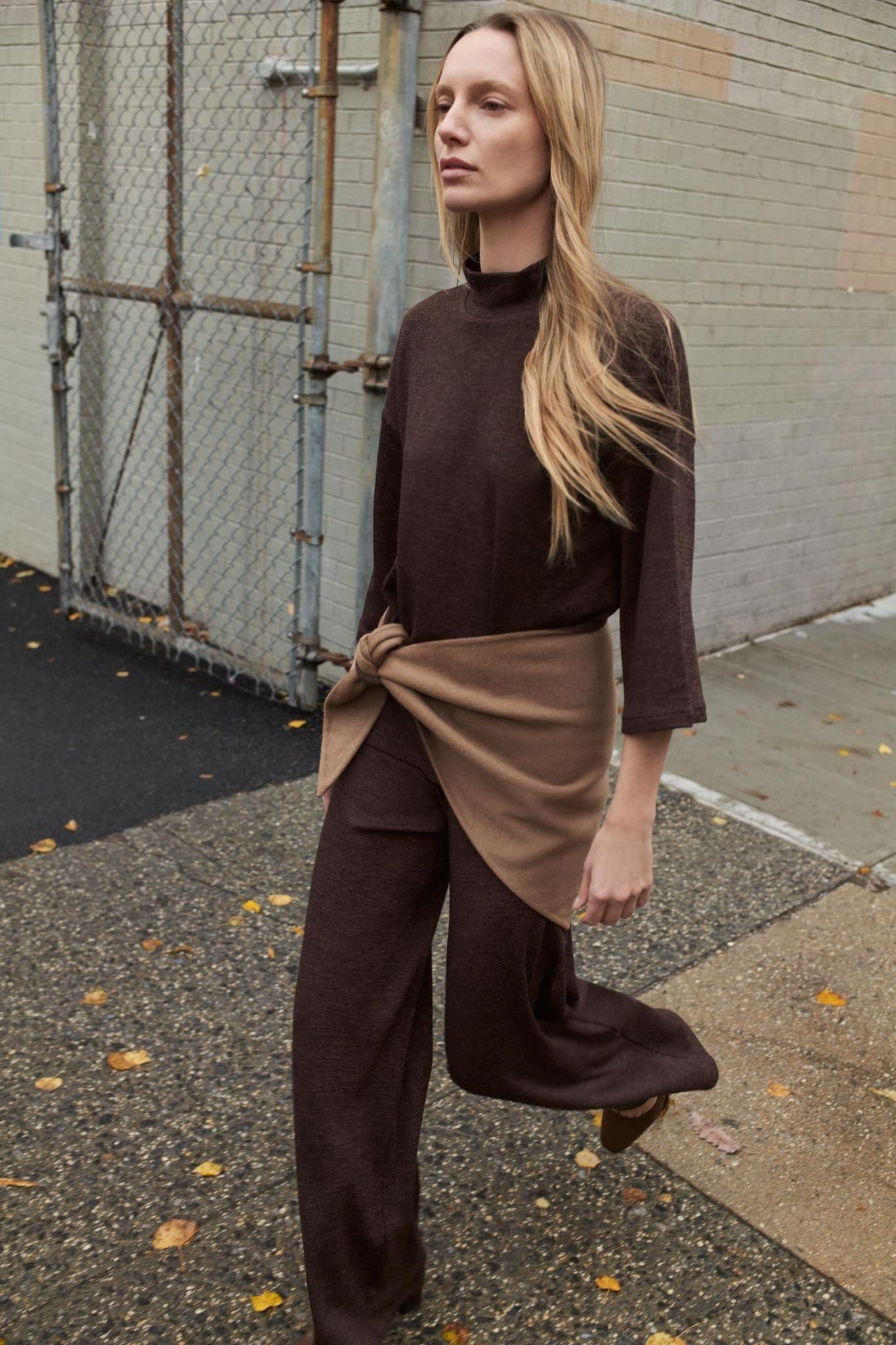 matching20sets20holding