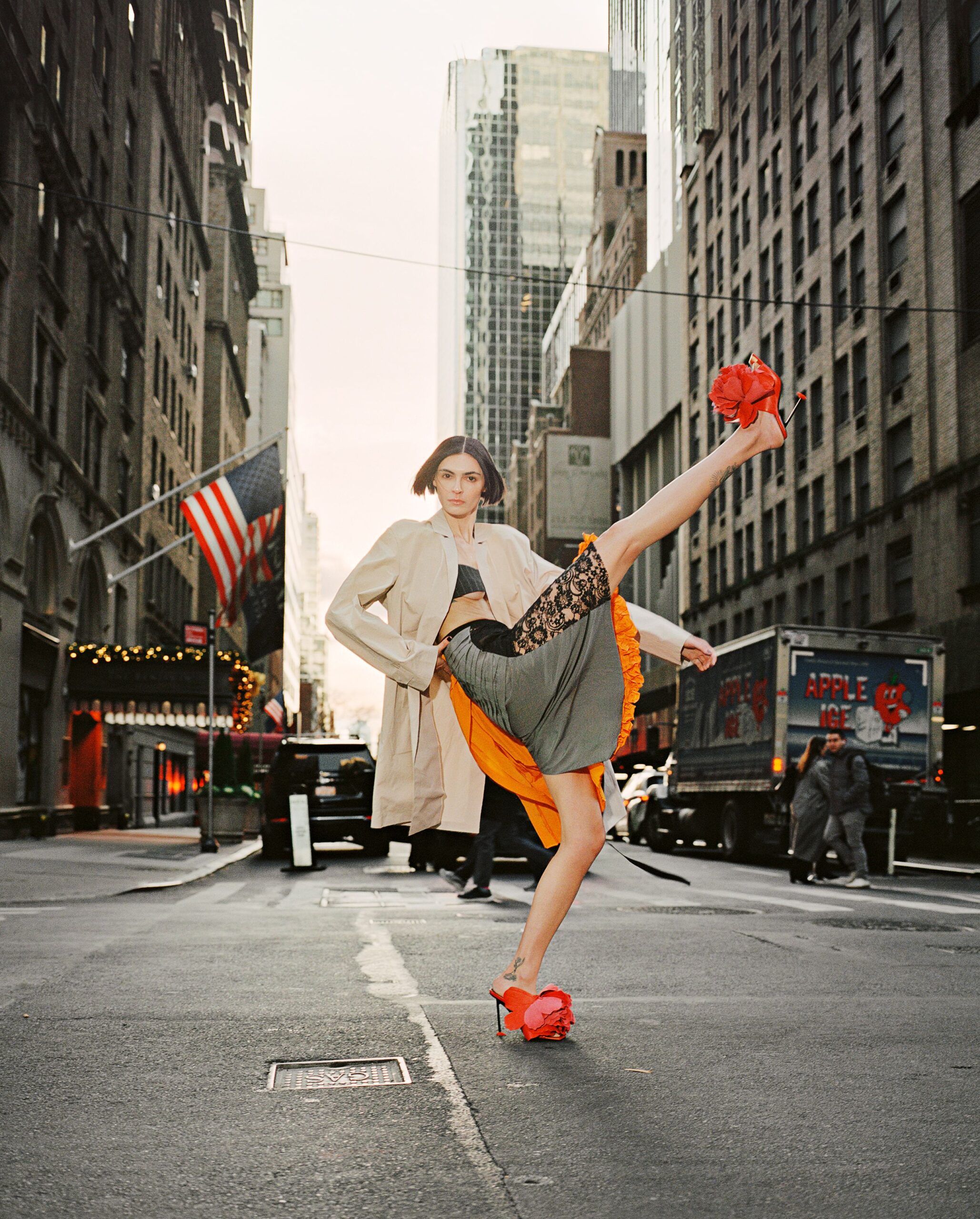 VO0326_LastLook_Shoes_01