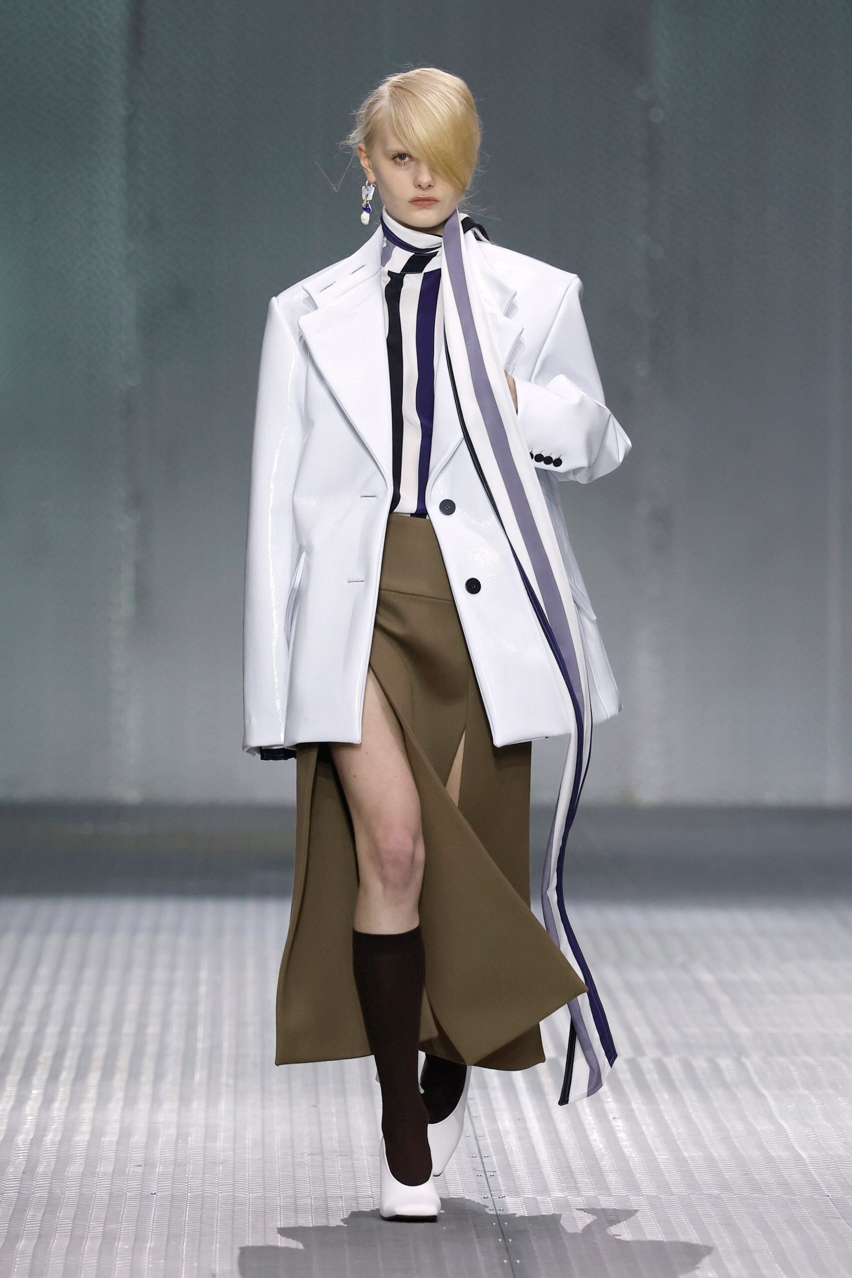 080_37_LOOK_Doblas20110053