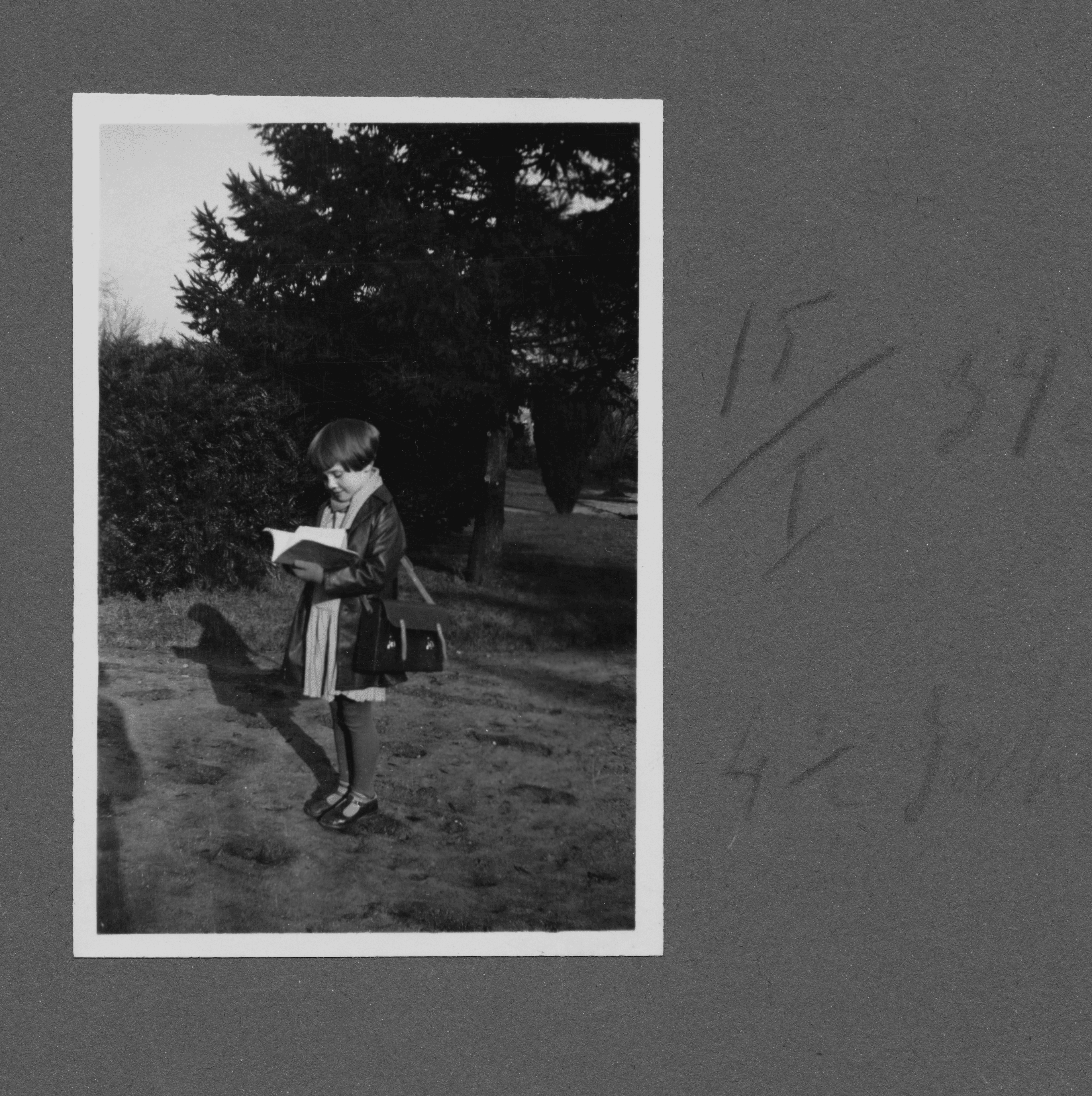 5.Nose20in20a20book20always