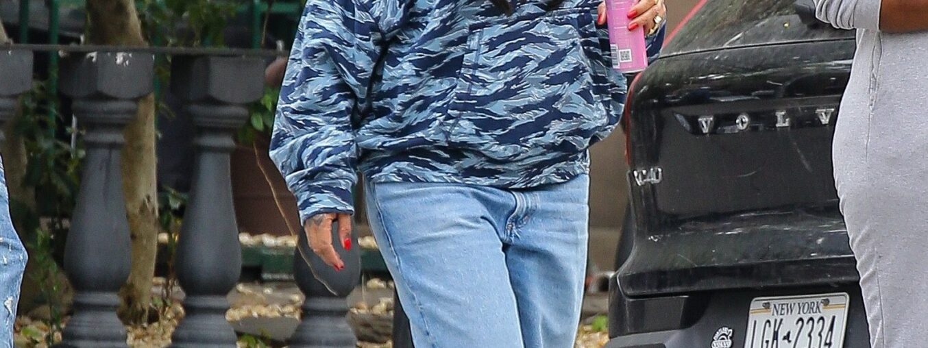 Rihanna rocks animal prints like only she can.