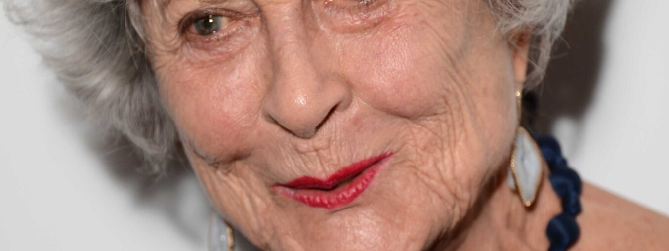 Retail pioneer Joan Burstein has passed away at the age of 100.