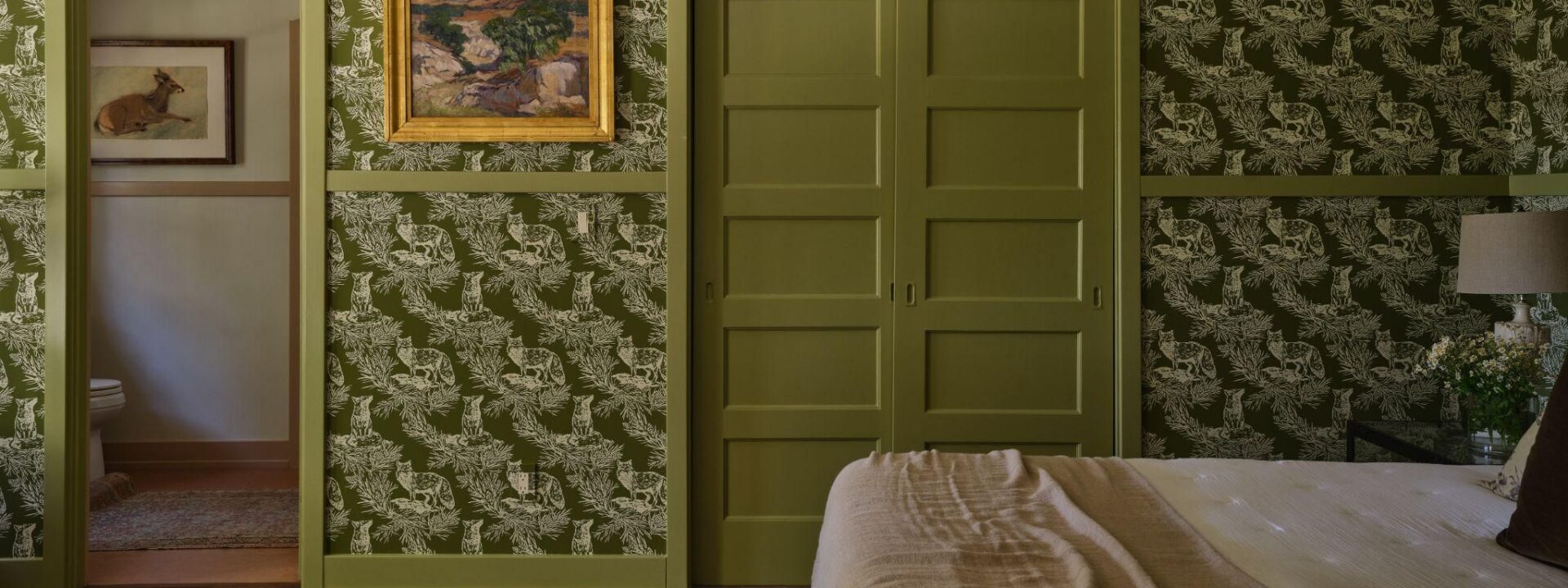 Top Wallpaper Retailers Recommended by Interior Designers