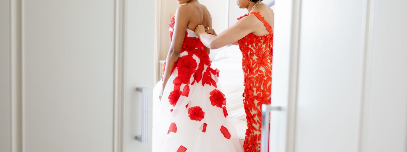 This bride chose to wear flowers at her Palm Beach wedding.