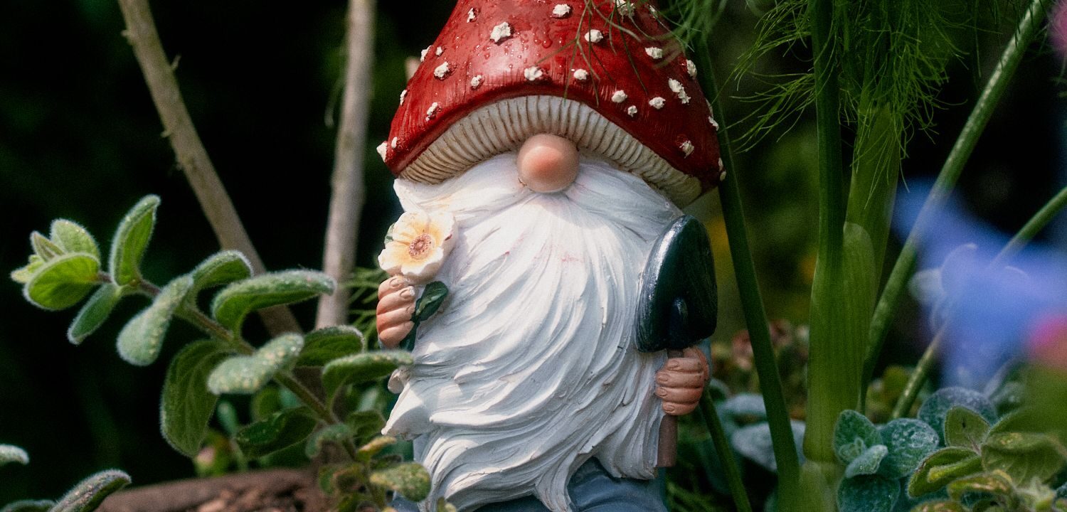 Gnome More Rules: A Day at the Chelsea Flower Show with the Unbanned Garden Gnomes