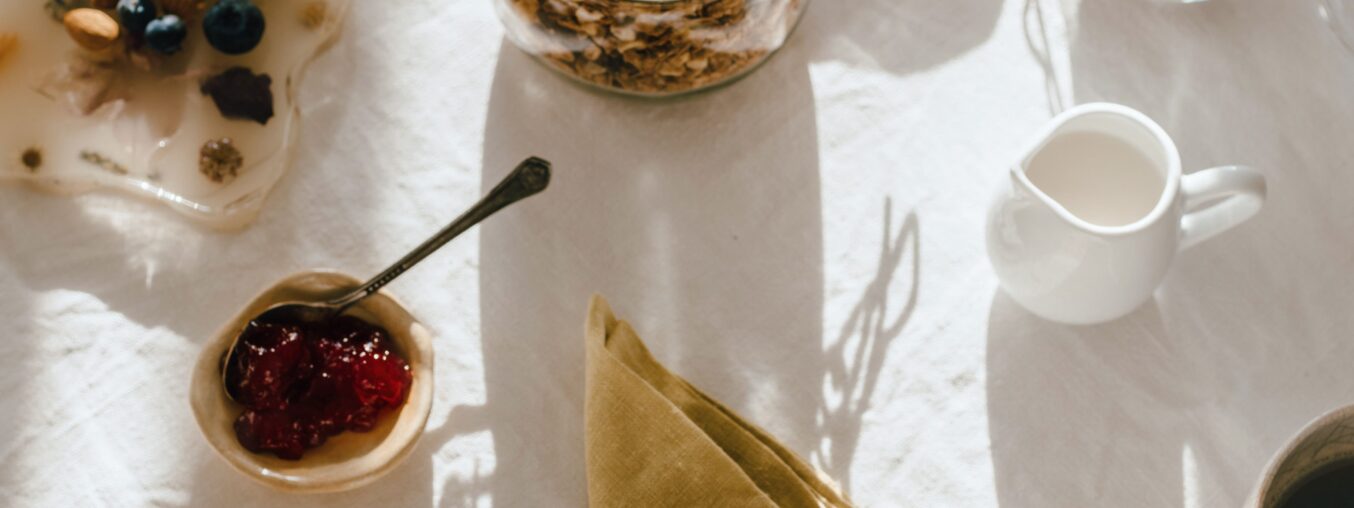 Experts love this breakfast option because it's packed with protein and great for your gut.