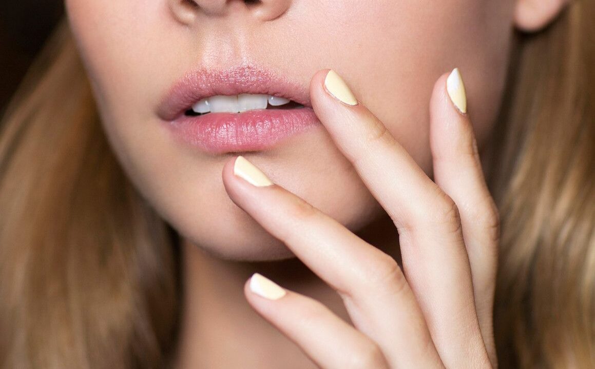 Butter nails are the most requested manicure of the summer—once again.