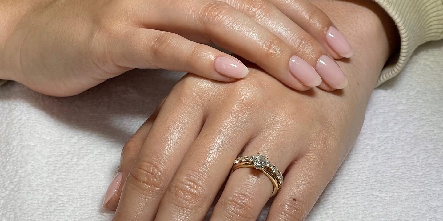 Chiffon nails are the latest trend that celebrities are loving.