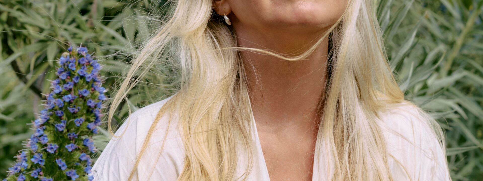 Vogue First! How Rōz Hair Reinvented the Wave Spray.