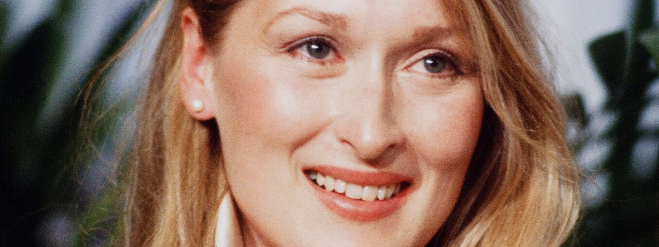 At 77, Meryl Streep is still the queen of fresh, beautiful looks.