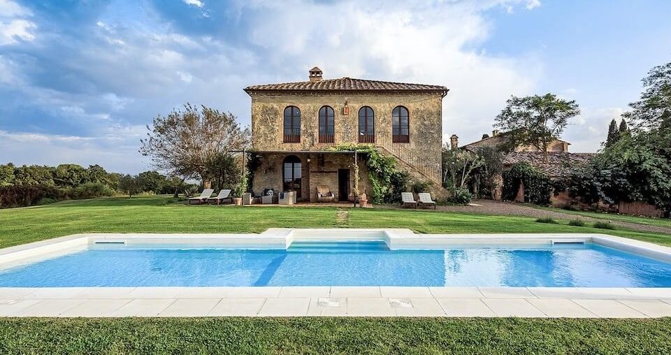 Here are 16 Airbnbs in Tuscany that let you live out your villa dreams.